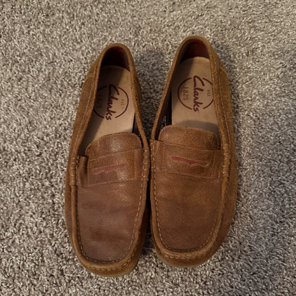 Clark’s Size 10M Men’s Slip On Loafers, Like New - Picture 2 of 6